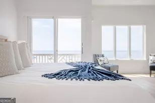 1028 Beachview Dr, Saint Simons, GA 31522 - Photo 10