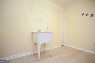 1300 Morningside Park Dr, Alpharetta, GA 30022 - Photo 36