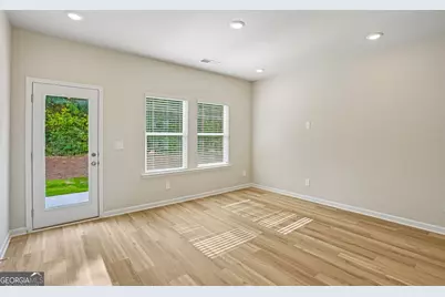 7834 Marie Way, Fairburn, GA 30213 - Photo 12