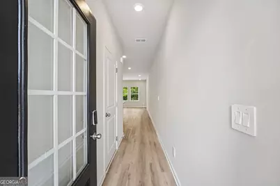 7836 Marie Way, Fairburn, GA 30213 - Photo 6