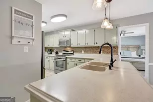 300 Briarwood Rd, Tyrone, GA 30290 - Photo 14