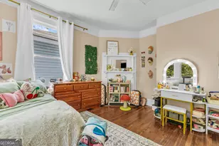 712 E 37th St, Savannah, GA 31401 - Photo 26