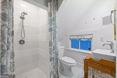 712 E 37th Street, Savannah, GA 31401 - Photo 18
