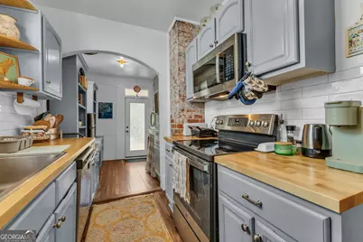 712 E 37th Street, Savannah, GA 31401 - Photo 14