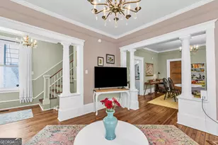 712 E 37th St, Savannah, GA 31401 - Photo 10