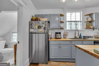 712 E 37th Street, Savannah, GA 31401 - Photo 14