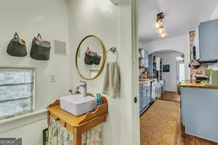 712 E 37th St, Savannah, GA 31401 - Photo 20