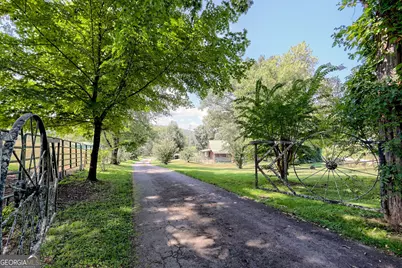 7118 Old 441 S, Lakemont, GA 30552 - Photo 8