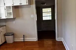 1365 Stewart St, Carrollton, GA 30117 - Photo 6