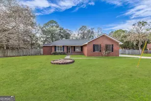 153 Hughes Dr, Midway, GA 31320 - Photo 2