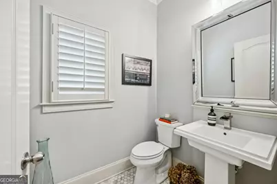 1038 Pine Grove Avenue NE, Brookhaven, GA 30319 - Photo 14