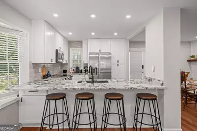 541 North White Str #UNIT 12, Carrollton, GA 30117 - Photo 12