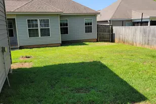 319 Gibson Cir, Kathleen, GA 31047 - Photo 22