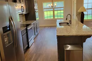 319 Gibson Cir, Kathleen, GA 31047 - Photo 12