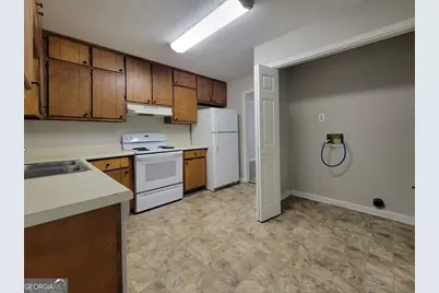 14 Candlewood Terrace #2, Winder, GA 30680 - Photo 4