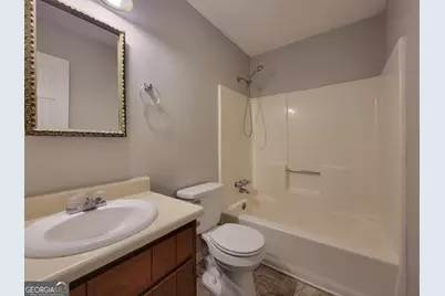 14 Candlewood Terrace #2, Winder, GA 30680 - Photo 6