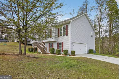 1301 Dianne Way, Winder, GA 30680 - Photo 4