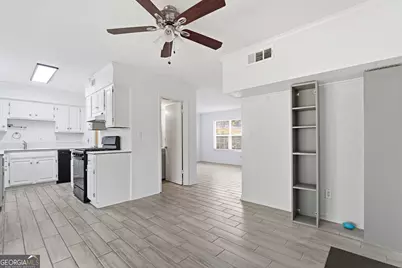 393 Promenade Court SW, Marietta, GA 30064 - Photo 10