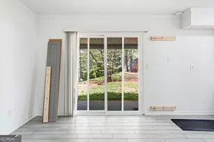 393 Promenade Ct SW, Marietta, GA 30064 - Photo 8