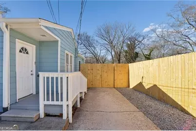 134 South Avenue SE, Marietta, GA 30060 - Photo 2