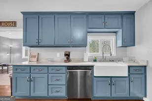 455 Lake View Dr, Lavonia, GA 30553 - Photo 20