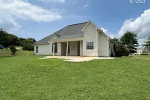 80 Drew Cir, Winder, GA 30680 - Photo 8