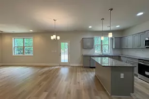 166 Country World Dr, Macon, GA 31211 - Photo 10