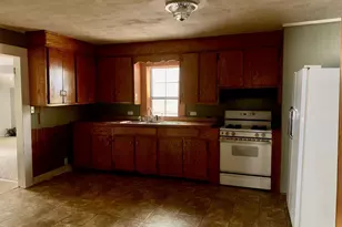 606 W 7th St, Alma, GA 31510 - Photo 14