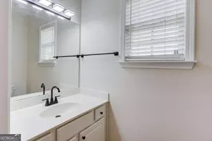 5135 Amberden Hall Dr, Suwanee, GA 30024 - Photo 16