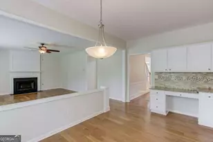 5135 Amberden Hall Dr, Suwanee, GA 30024 - Photo 14