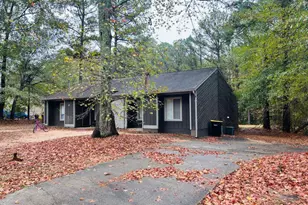 140 Summerwood Dr, Fairburn, GA 30213 - Photo 1