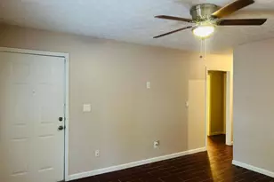 140 Summerwood Dr, Fairburn, GA 30213 - Photo 4