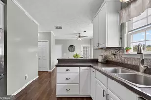 8 Palladio Way, Newnan, GA 30263 - Photo 14