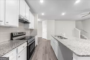 220 Harrison Dr, Calhoun, GA 30701 - Photo 14