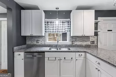 416 Electric Avenue, Clayton, GA 30525 - Photo 10