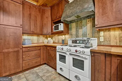 396 Dover Falls Trail, Ellijay, GA 30540 - Photo 14