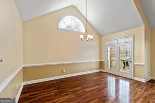 425 Fairway Ct, Newnan, GA 30265 - Photo 8