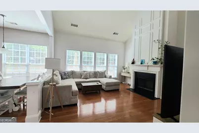 715 Earlham Drive, Suwanee, GA 30024 - Photo 6