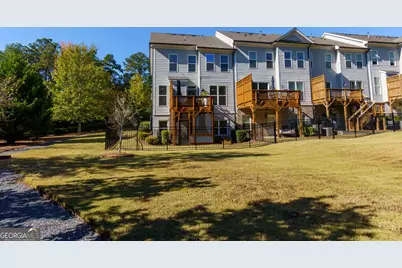 1002 Towneship Way, Roswell, GA 30075 - Photo 4