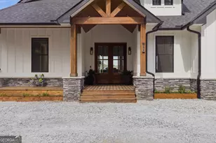 154 Brenary Dr, Lakemont, GA 30552 - Photo 4