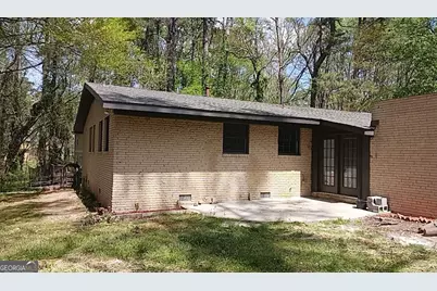 6820 Marlborough Circle S, South Fulton, GA 30349 - Photo 18