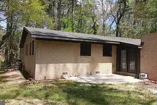 6820 Marlborough Cir S, South Fulton, GA 30349 - Photo 18