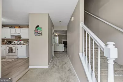 1835 Barrington Overlook NW, Marietta, GA 30066 - Photo 4