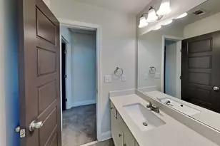 1672 Lapland Dr, Lawrenceville, GA 30045 - Photo 12