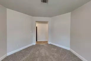 1672 Lapland Dr, Lawrenceville, GA 30045 - Photo 14