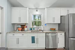 2095 Dobbins Dr NW, Kennesaw, GA 30144 - Photo 16