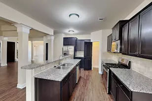 453 Cherry Creek Dr, Loganville, GA 30052 - Photo 2