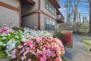 62 Stornoway Dr, Clayton, GA 30525 - Photo 2