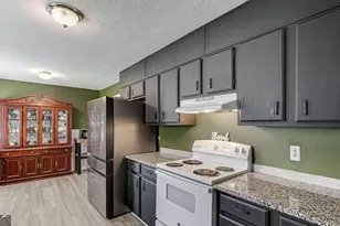 2193 Kings Forest Dr SE, Conyers, GA 30013 - Photo 4