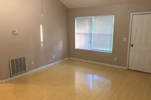 39 Emmett Freeman Rd, Senoia, GA 30276 - Photo 2